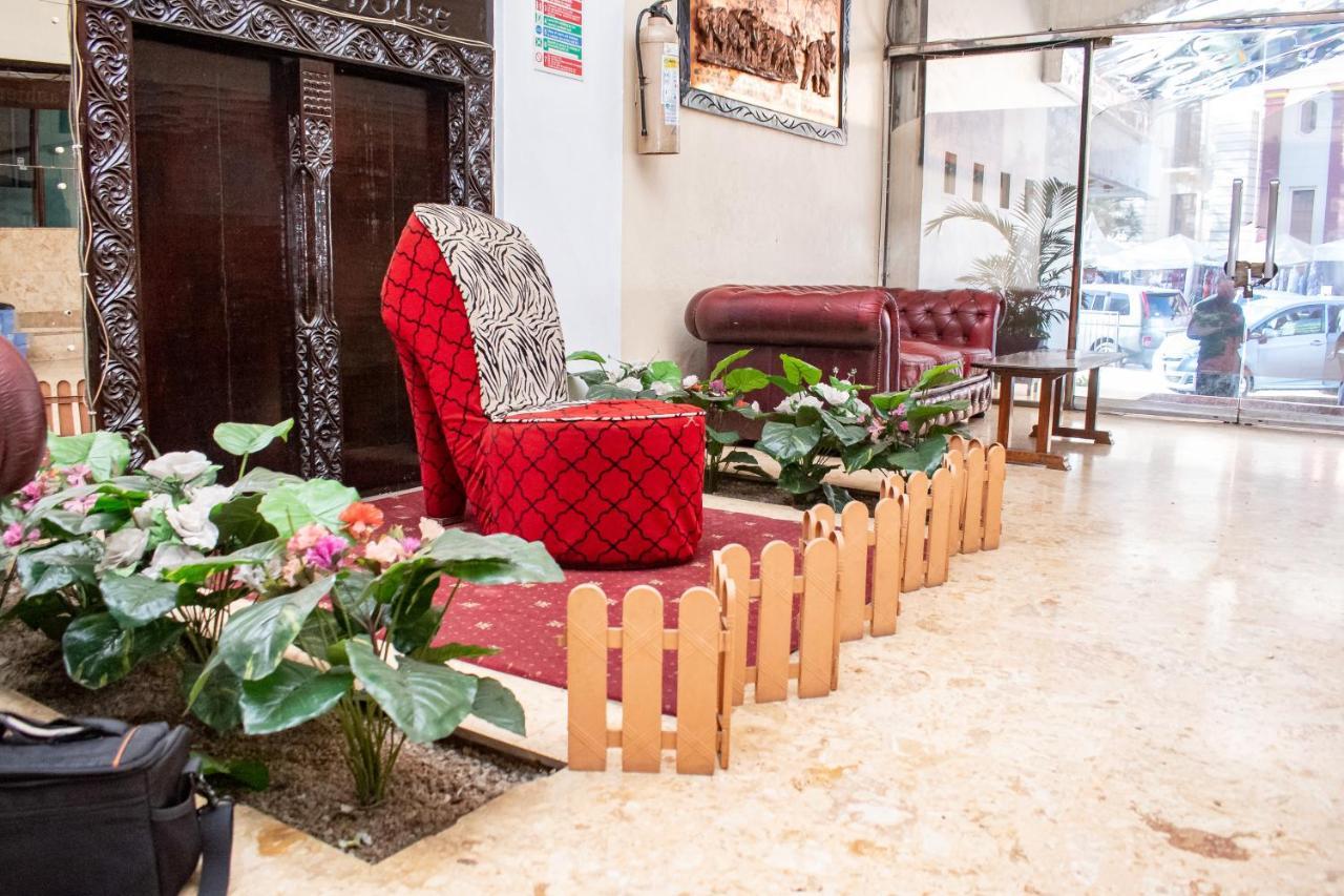 ניירובי Ambassadeur Hotel מראה חיצוני תמונה
